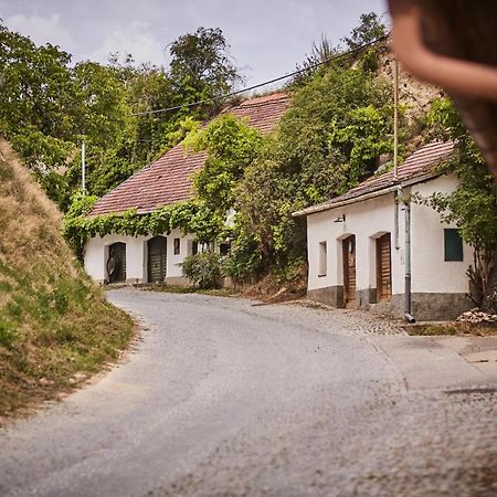 Schmankerl Und Gast Bed & Breakfast Rohrendorf bei Krems Екстериор снимка