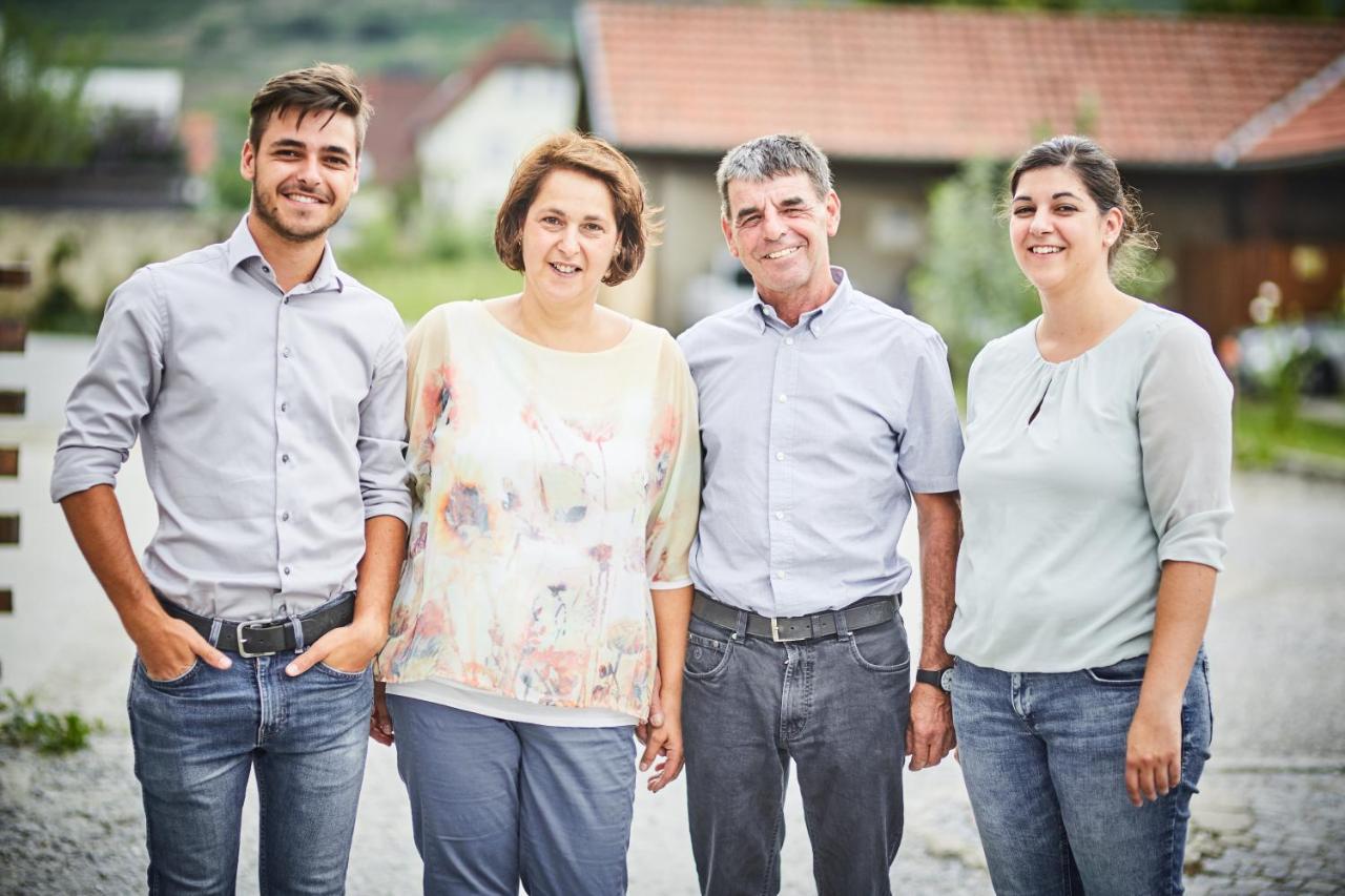 Schmankerl Und Gast Bed & Breakfast Rohrendorf bei Krems Екстериор снимка